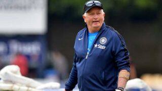 Duncan Fletcher goes to South Africa to attend father-in-law's funeral ahead of India-UAE ICC Cricket World Cup 2015 match